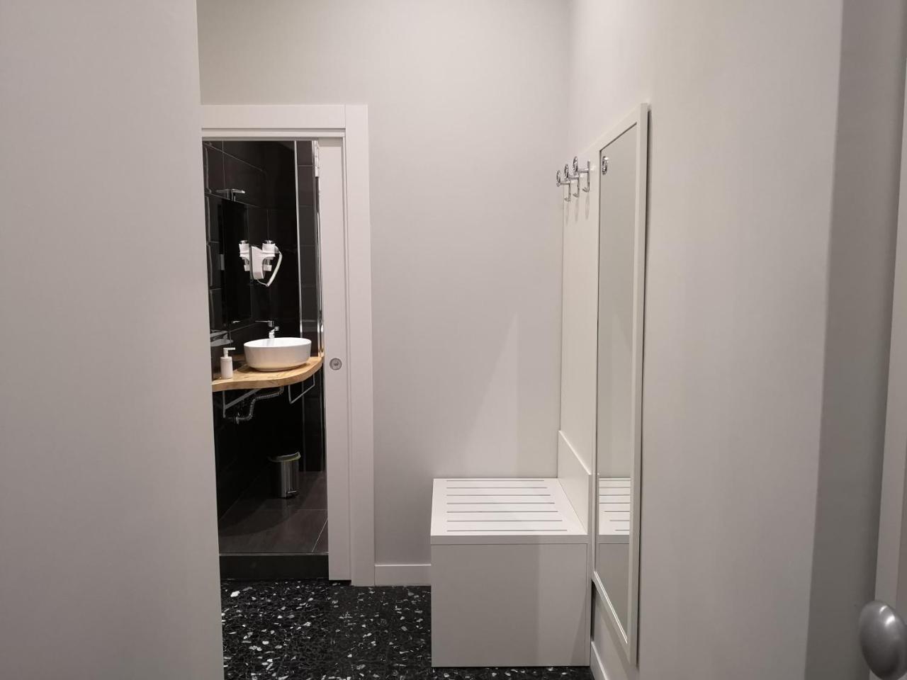 Triple Room,742299889:JPEG